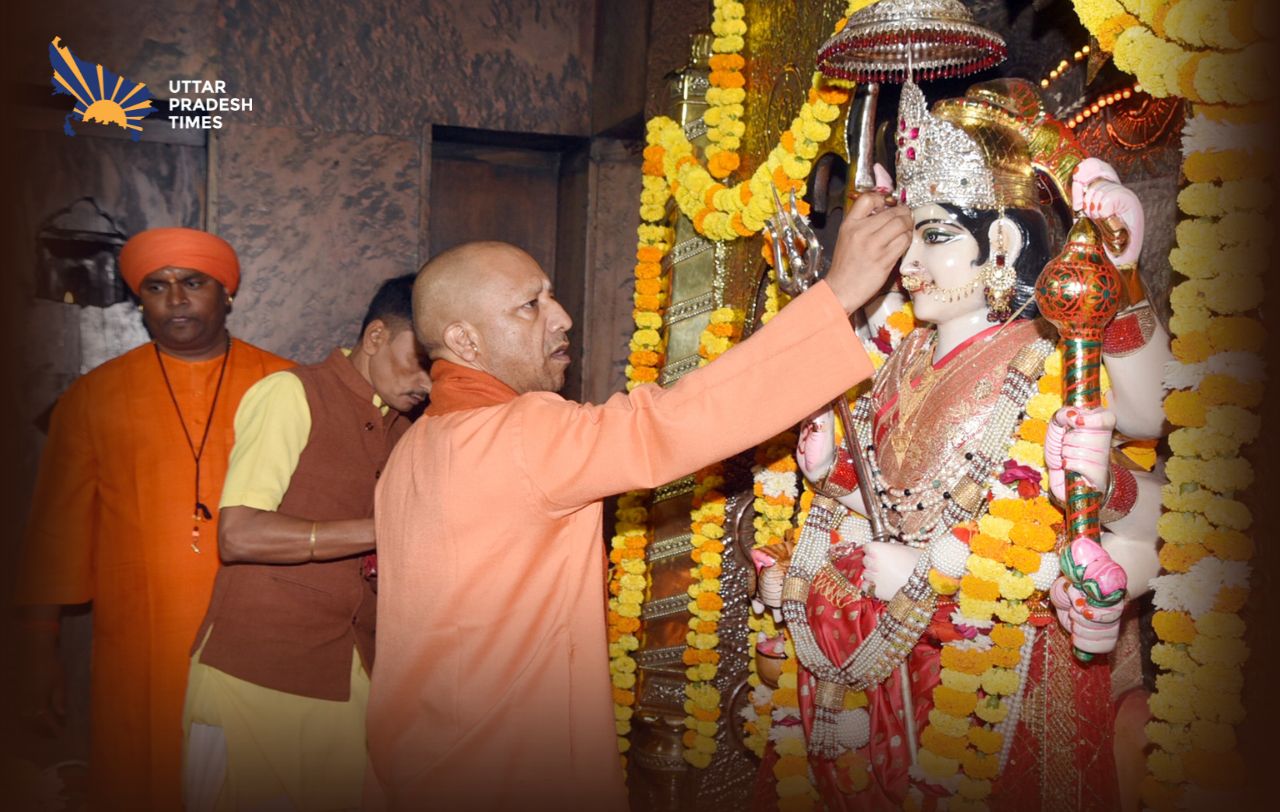 मां पाटेश्वरी देवी मंदिर में की पूजा-अर्चना, प्रदेशवासियों के सुख-समृद्धि की कामना