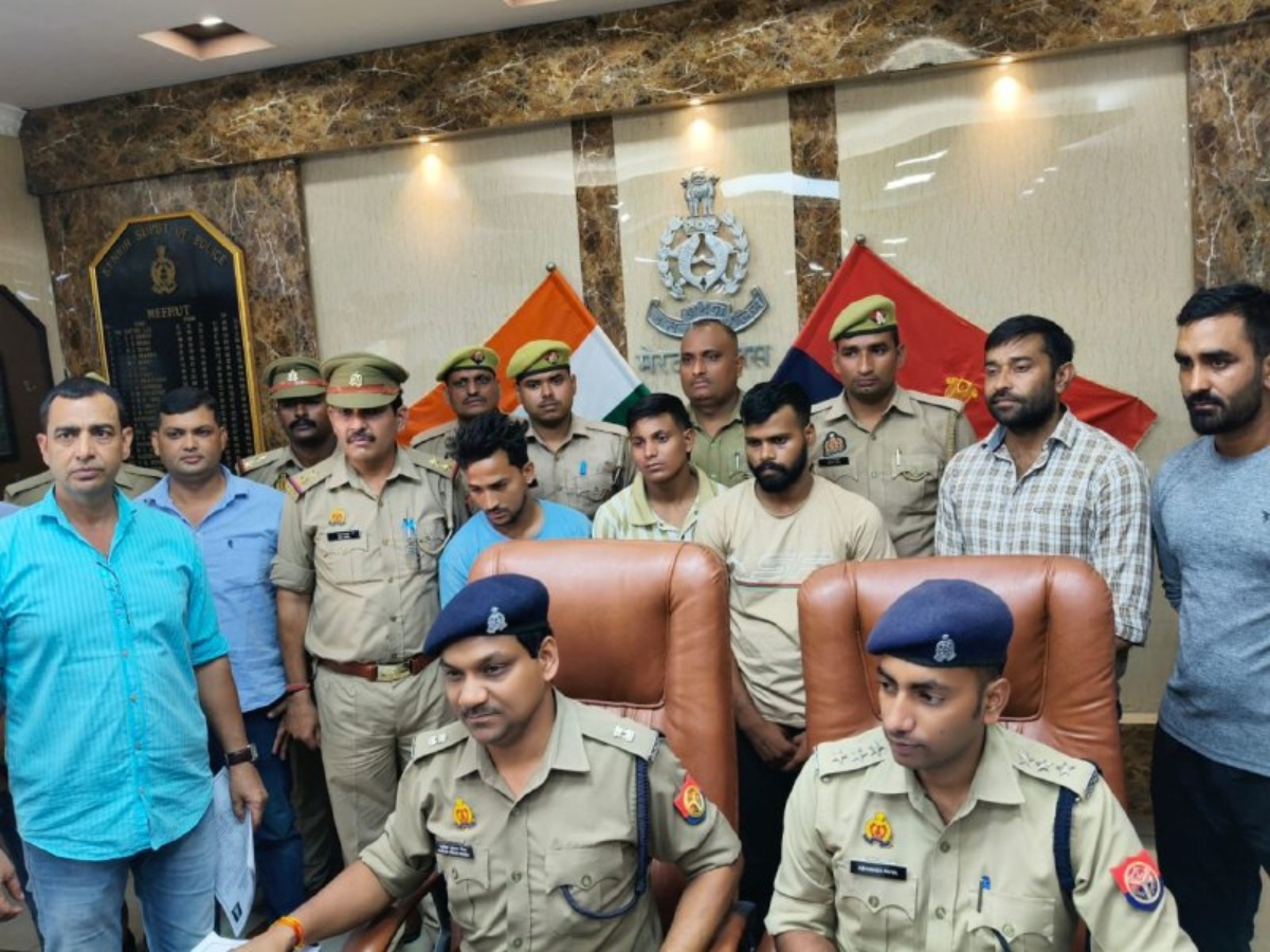 पुलिस मुठभेड़ में मवाना में डकैती डालने के आरोपी को लगी गोली, दो गिरफ्तार 