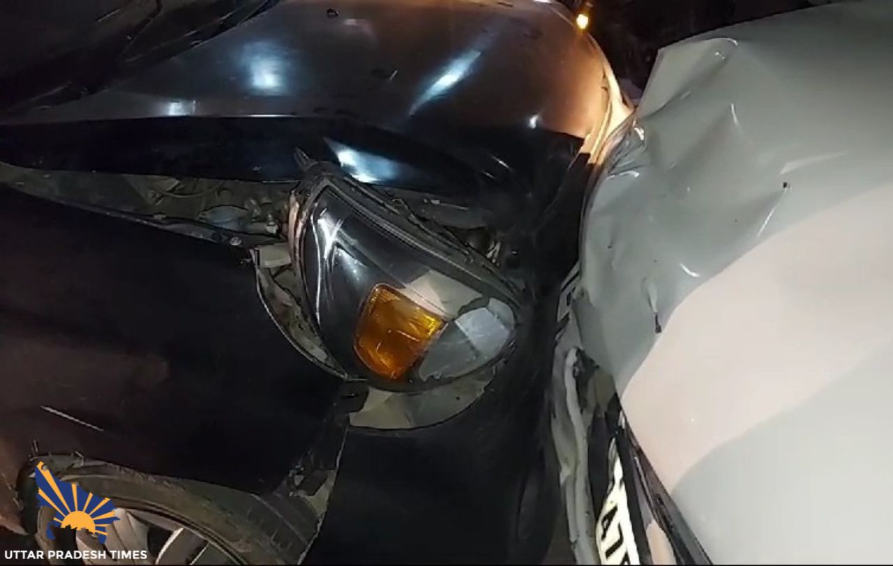 दो कारों की आमने-सामने की टक्कर में चार लोग घायल, जानिए कैसे हुआ हादसा