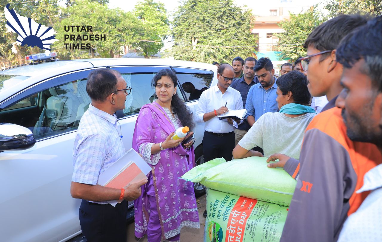 डीएपी बिक्री में अव्यवस्था पर उबलीं कमिश्नर, सचिव सस्पेंड, अफसरों को हड़काया... 