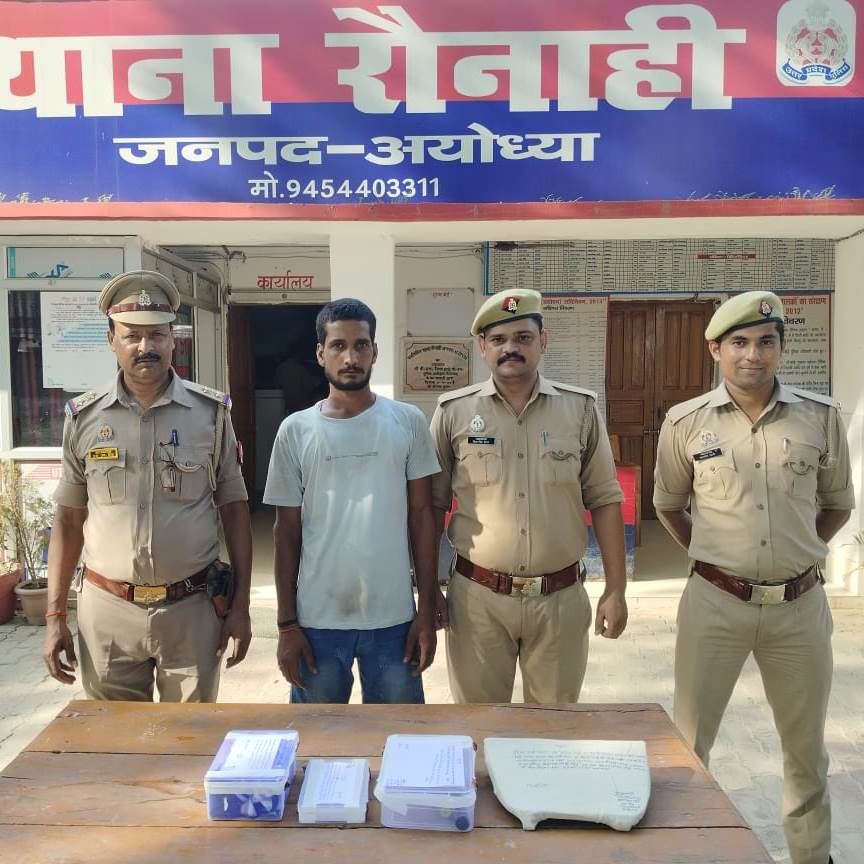 पुलिस मुठभेड़ में लखनऊ राष्ट्रीय राजमार्ग पर लूट करने वाला वांछित लुटेरा गिरफ्तार, साथी फरार