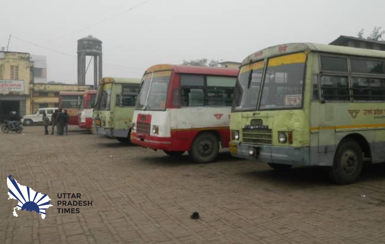  बिना टिकट यात्री पकड़े जाने पर बस्ती में कंडक्टर निलंबित