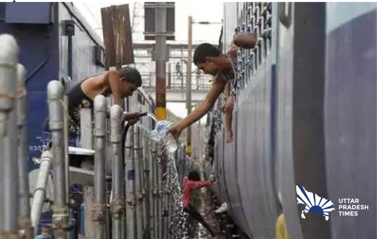 ट्रेनों में अब पानी कम होने पर यात्रियों को नहीं होना पड़ेगा परेशान, 'इंडीकेटर सह अलर्ट सिस्टम’ से मिलेगी राहत