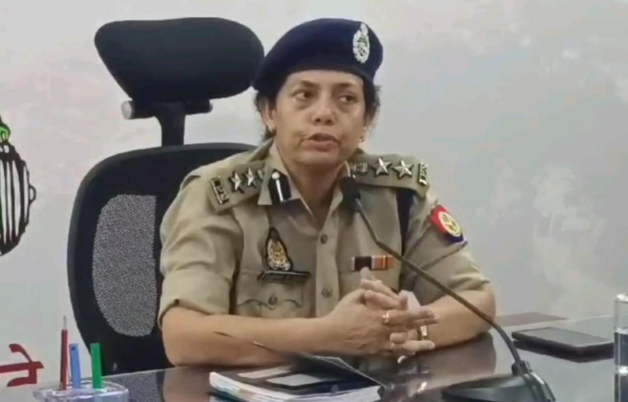 झांसी पुलिस में बड़ा फेरबदल, सात थानेदारों सहित कई चौकी प्रभारियों के तबादले