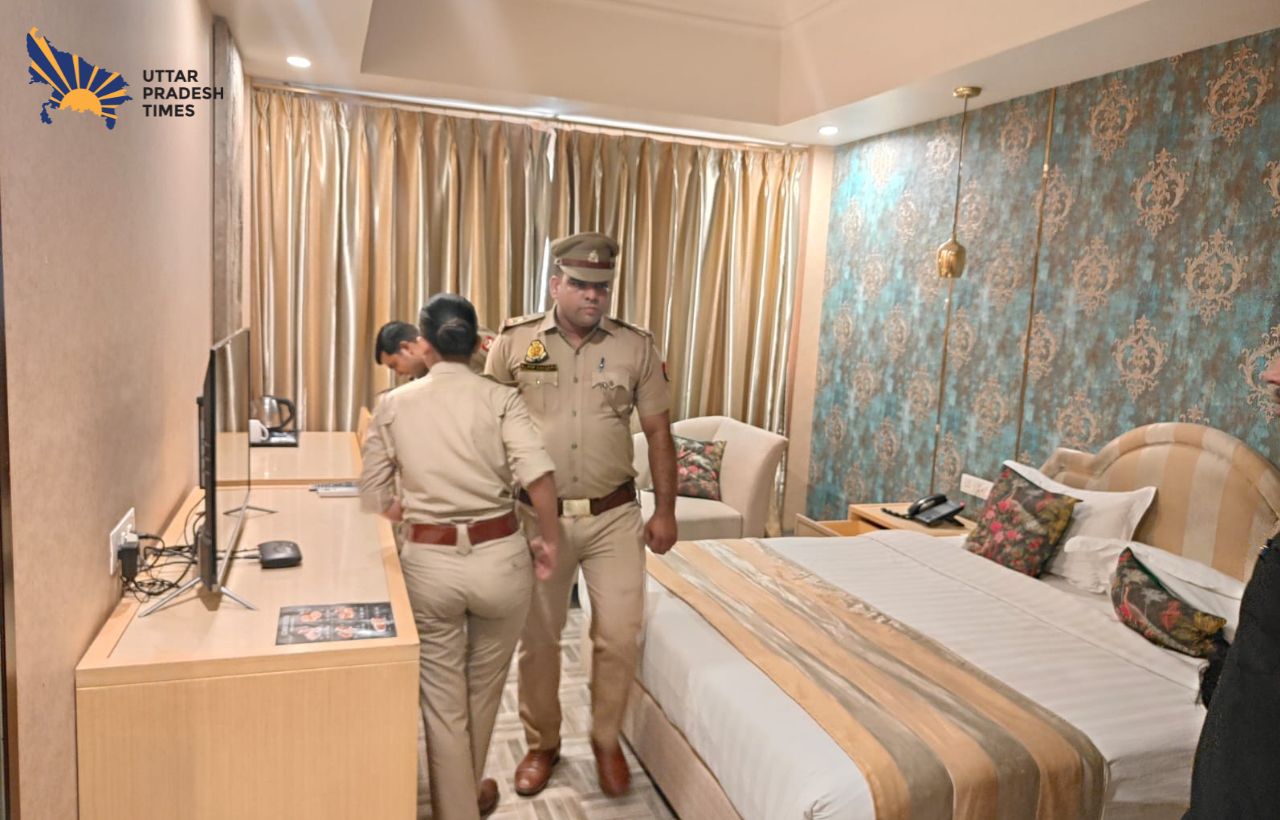 पुलिस ने शुरू किया सर्च ऑपरेशन, डॉग स्क्वायड और बम निरोधक दस्ते को साथ लेकर चेकिंग की